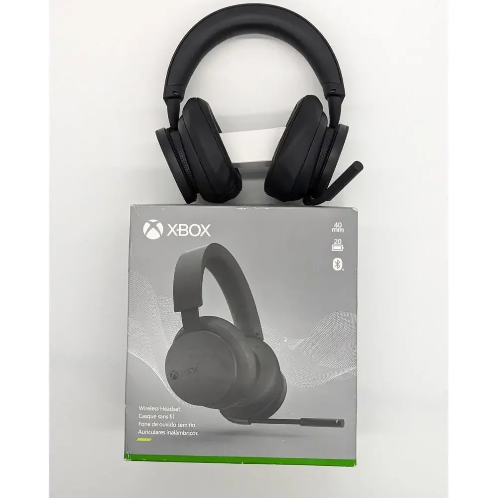 Microsoft Xbox Wireless Headset 2065 - Black READ - Broken R Ear Connect